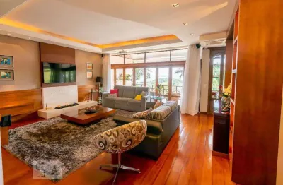 Casa para venda - ipanema, 4 quartos,  450 m² - porto alegre