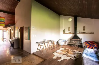 Casa para venda - cristal , 3 quartos,  200 m² - porto alegre