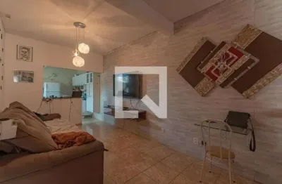 Casa com 2 quartos à venda na Rua Zacarias C.filho, Floramar, Belo Horizonte