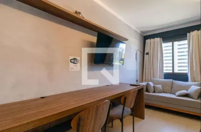 Kitnet / Stúdio à venda na Avenida Pavão, Moema, São Paulo