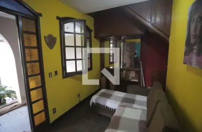 Casa para venda - alto caiçaras, 3 quartos,  212 m² - belo horizonte