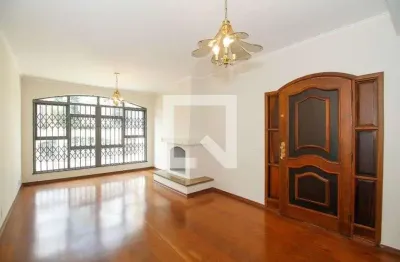 Casa com 3 quartos à venda na Rua Pedro de Sousa Campos Filho, Vila Madalena, São Paulo