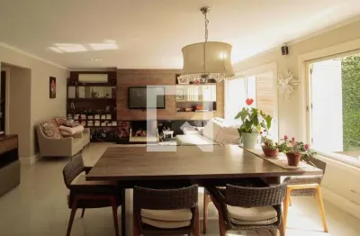 Casa para venda - passo d&apos;areia, 3 quartos,  300 m² - porto alegre