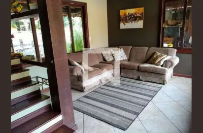 Casa / sobrado em condomínio para venda - taquara, 3 quartos,  312 m² - rio de janeiro