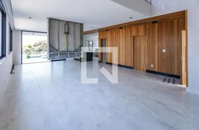 Casa / sobrado em condomínio para venda - alphaville vespasiano, 4 quartos,  545 m² - vespasiano