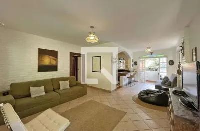 Casa / sobrado em condomínio para venda - retiro do chalé, 3 quartos,  500 m² - brumadinho