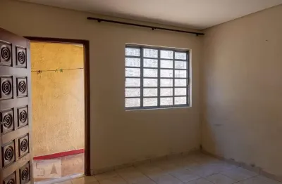 Casa com 2 quartos à venda na Rua São Marcos, Centro, Diadema