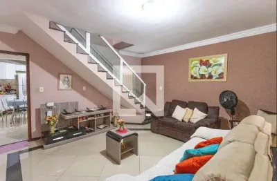 Casa para venda - piraporinha, 3 quartos,  220 m² - diadema