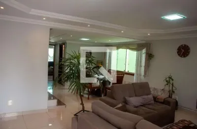 Casa para venda - colonial, 3 quartos,  240 m² - contagem
