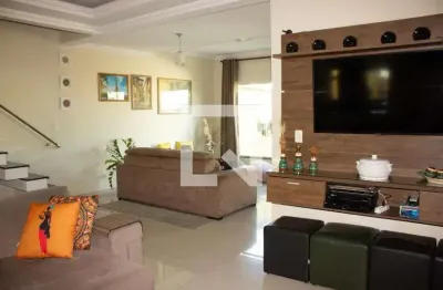 Casa para venda - três barras, 3 quartos,  300 m² - contagem