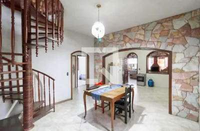 Casa para venda - nacional, 3 quartos,  324 m² - contagem