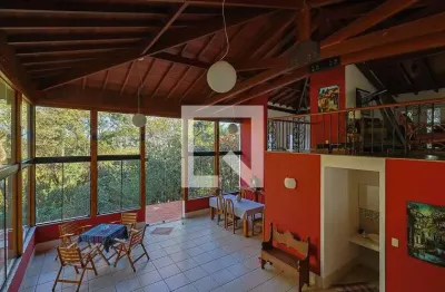Casa / sobrado em condomínio para venda - retiro do chalé, 4 quartos,  300 m² - brumadinho