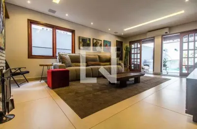 Casa / Sobrado em Condomínio para Venda - Alphaville, 4 Quartos,  380 m² - Santana de Parnaíba