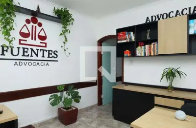 Casa com 3 quartos à venda na Rua Trapoeraba, Vila Curuçá, São Paulo