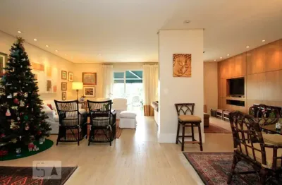 Casa com 3 quartos à venda na Rua Itatinga, Pacaembu, São Paulo