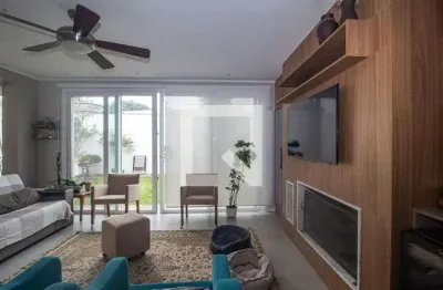 Casa / sobrado em condomínio para venda - teresópolis, 3 quartos,  210 m² - porto alegre