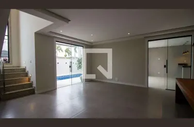 Casa / sobrado em condomínio para venda - vargem pequena, 4 quartos,  300 m² - rio de janeiro