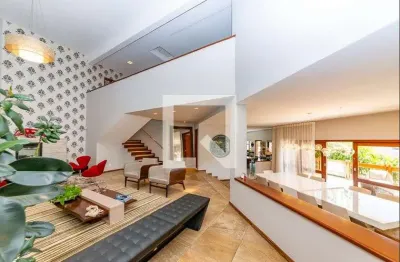 Casa para venda - santa lúcia, 3 quartos,  560 m² - belo horizonte
