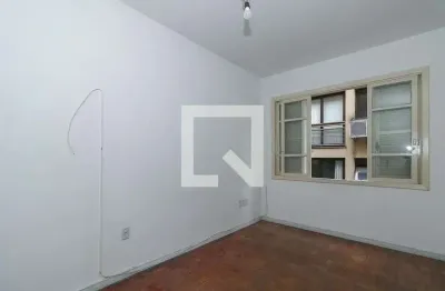 Apartamento à venda na rua santo antônio, bom fim, porto alegre por r$ 200.000