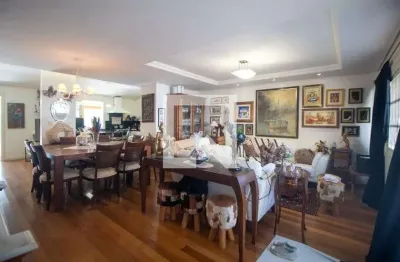 Casa com 3 quartos à venda na Rua Adriano Pereira da Silva, Vila Nova, Porto Alegre
