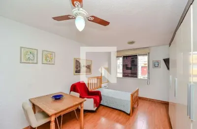 Kitnet / stúdio para venda - são sebastião, 1 quarto,  47 m² - porto alegre