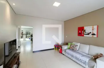 Casa para venda - nacional, 3 quartos,  220 m² - contagem