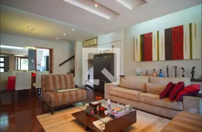 Casa para venda - vila ipiranga, 4 quartos,  270 m² - porto alegre