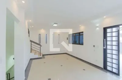 Casa com 4 quartos à venda na Rua Maranjaí, Cambuci, São Paulo