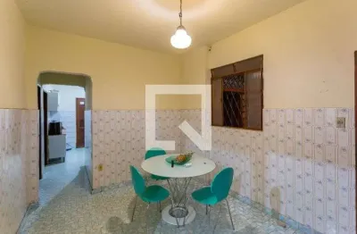 Casa para venda - esplanada, 4 quartos,  138 m² - belo horizonte