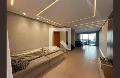 Casa com 3 quartos à venda na Rua Augusto Macedo, Betânia, Contagem