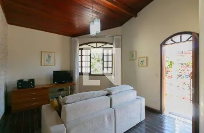 Casa para venda - copacabana, 3 quartos,  235 m² - belo horizonte