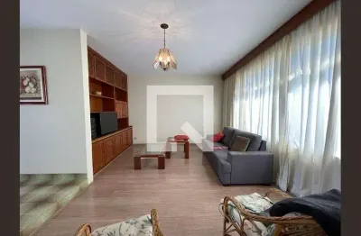 Casa com 3 quartos à venda na Rua Araicás, Jaguaré, São Paulo