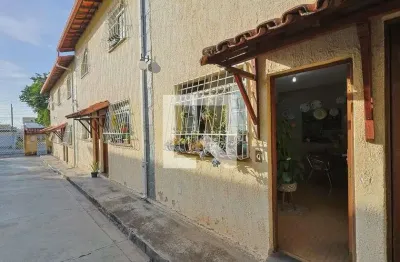Casa com 2 quartos à venda na Rua Cláudio Gomes de Souza, Palmares, Belo Horizonte