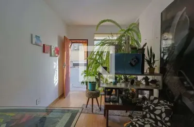 Casa com 2 quartos à venda na Rua Cláudio Gomes de Souza, Palmares, Belo Horizonte