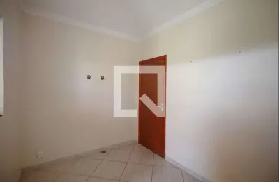 Casa com 2 quartos à venda na Rua Casa Branca, Pompéia, Belo Horizonte