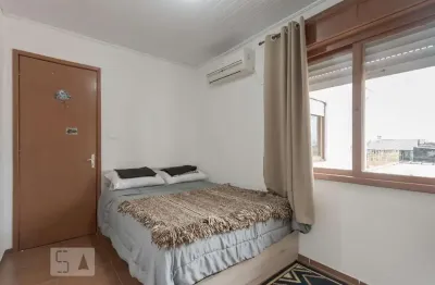 Casa com 1 quarto à venda na Rua Doutor Vargas Neto, Rubem Berta, Porto Alegre