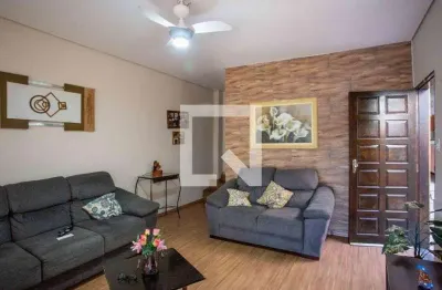 Casa com 2 quartos à venda na Rua México, Centro, Diadema