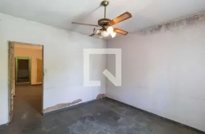 Casa com 3 quartos à venda na Rua Nuno Álvares Pereira, Vila Nogueira, Campinas