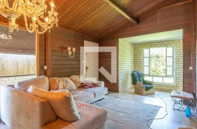 Casa com 3 quartos à venda na Rua Décio Pelegrini, Campo Novo, Porto Alegre