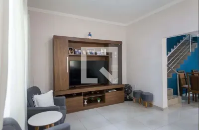 Casa com 3 quartos à venda na Rua Teobaldo José dos Santos, Três Barras, Contagem