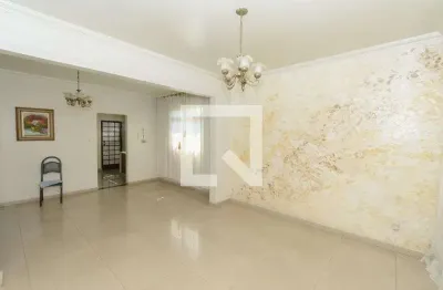 Casa com 3 quartos à venda na Rua Olinto Diniz, Industrial, Contagem