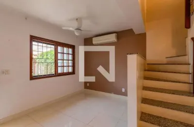 Casa com 2 quartos à venda na Rua Professor Paulo Saurin, Campo Novo, Porto Alegre