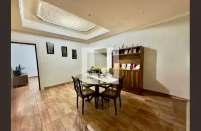 Casa com 3 quartos à venda na Rua Turquesa, Tropical, Contagem