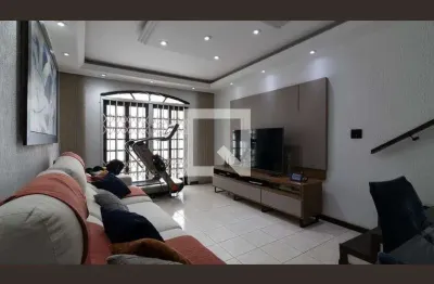 Casa com 3 quartos à venda na Avenida Luiz Imparato, Cangaíba, São Paulo