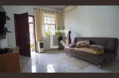 Casa para venda - passo d&apos;areia, 2 quartos,  200 m² - porto alegre
