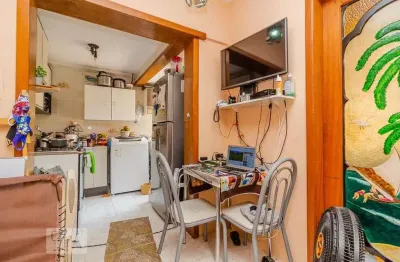 Apartamento para venda - centro histórico, 1 quarto,  47 m² - porto alegre