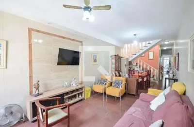 Casa com 3 quartos à venda na Rua Emília Guimarães, Estácio, Rio de Janeiro