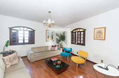 Casa para venda - california, 4 quartos,  486 m² - belo horizonte