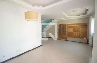 Casa com 3 quartos à venda na Rua Arthur Cedro, Alvorada, Contagem