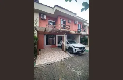 Casa com 4 quartos à venda na Rua Doutor Armando Barbedo, Tristeza, Porto Alegre